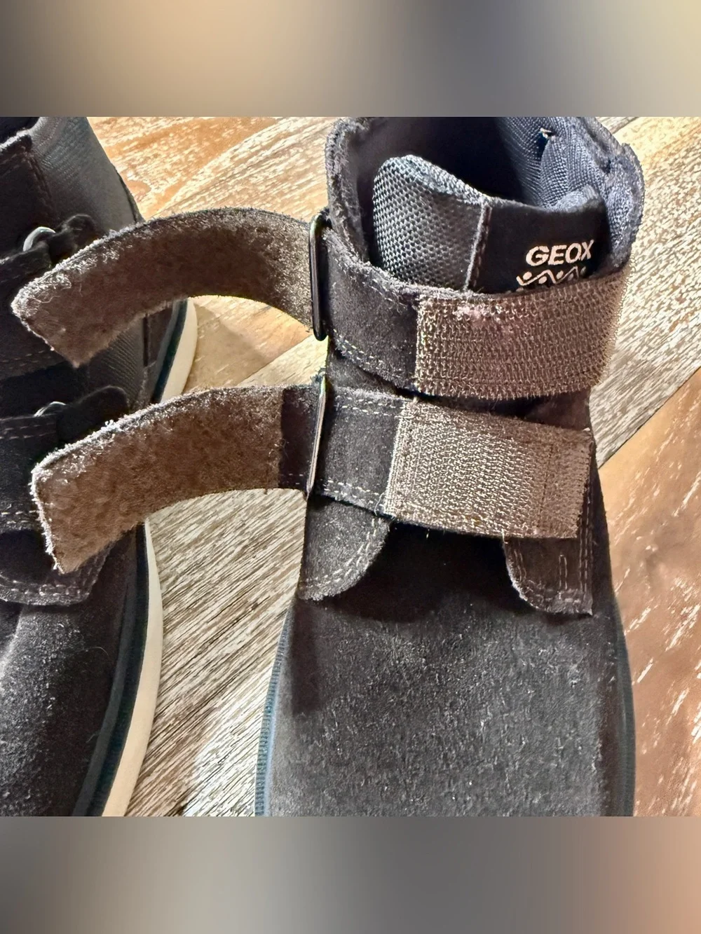 Geox Kids Brown Velcro High-Top Sneakers Shoe Boots Size 35 EU / 3.5 Y US